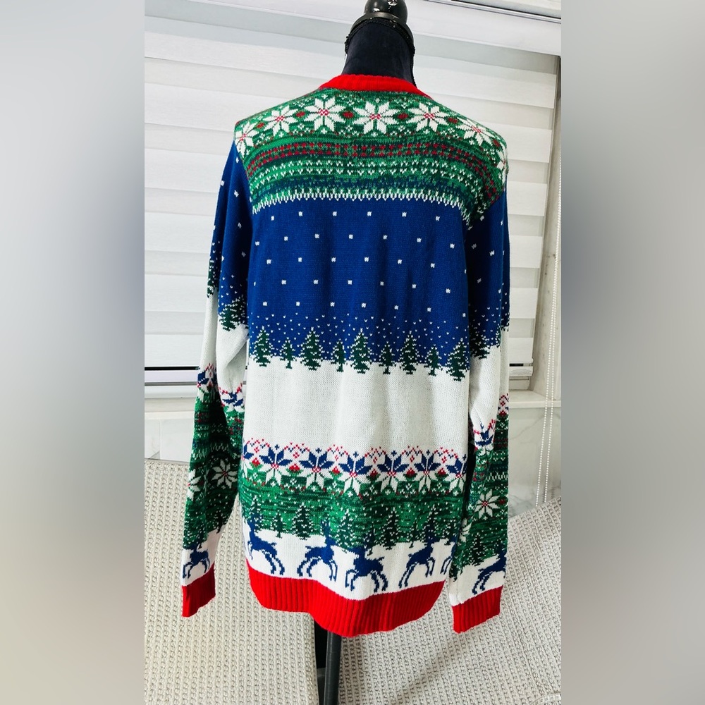 Funny pretty CHRISTMAS SWEATER 🎄🎄 - Picture 4 of 9
